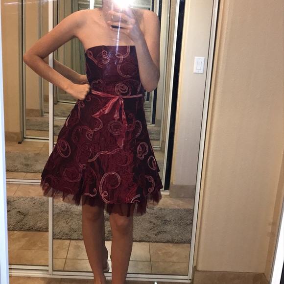 Strapless Deep Red Dress - Picture 7 of 8